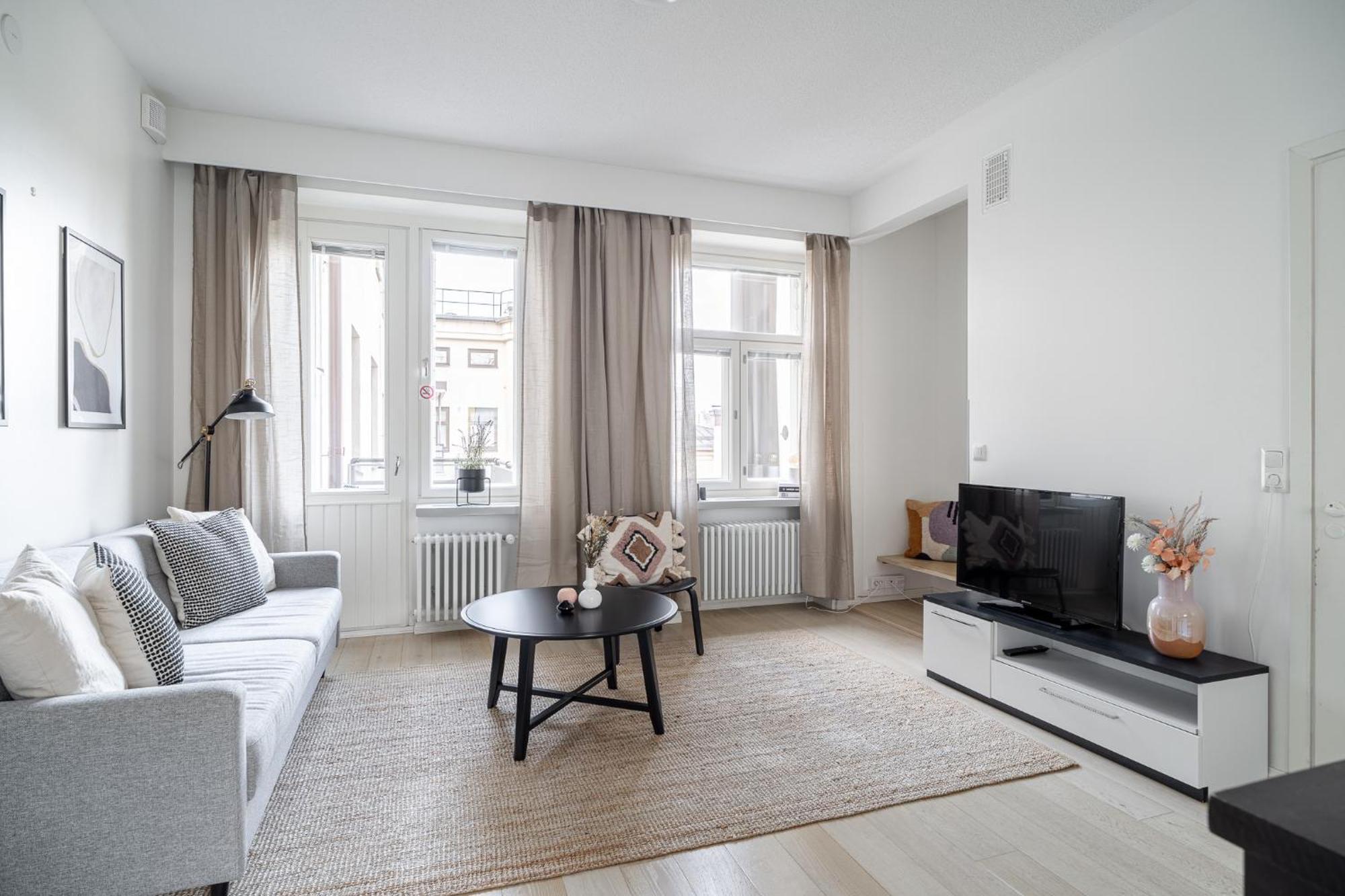 "Penthouse" - Renovated 1Br Apt With Sauna & 60M2 Private Terrace, Hosted By 2Ndhomes Tampere Extérieur photo